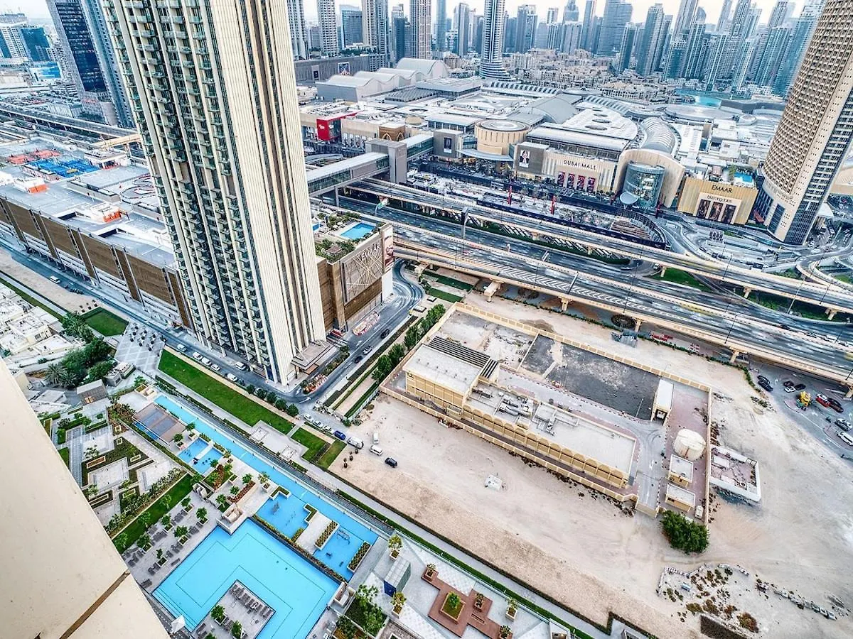 Iconic 2Br With Burj Khalifa & Downtown Views Apartment Dubai