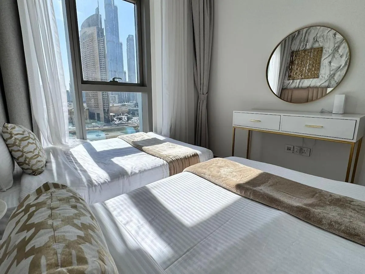 Iconic 2Br With Burj Khalifa & Downtown Views Daire Dubai