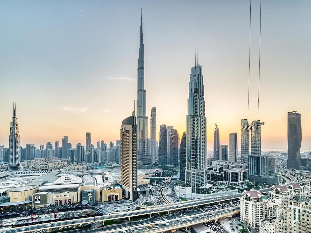 Iconic 2Br With Burj Khalifa & Downtown Views Daire Dubai
